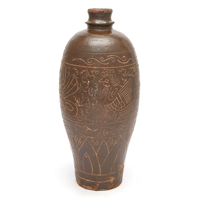 Lot 234 - A Chinese Cizhou Incised Stoneware Vase