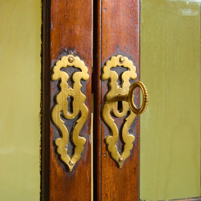 Lot 190 - Chippendale Style Mahogany Corner Cabinet