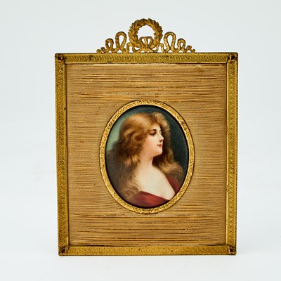 Lot 261 - Continental Painted Porcelain Oval Portrait Plaque of a Maiden