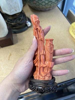 Lot 8 - A Chinese Coral Carving of an Elderly Fisherman