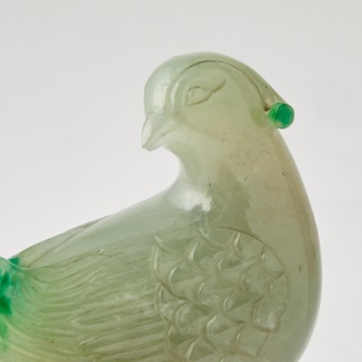 Lot 86 - A Chinese Jadeite Carving of a Bird