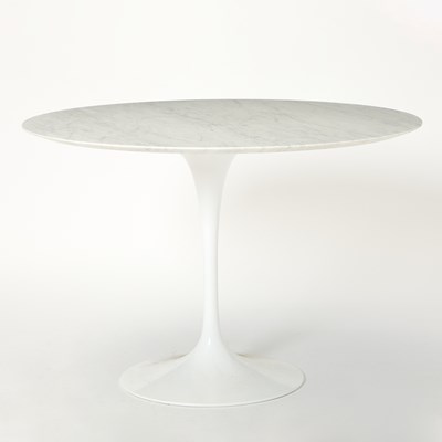 Lot 332 - Eero Saarinen Marble and Enameled Metal Tulip Table