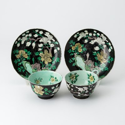 Lot 180 - A Pair of Chinese Famille Noire Porcelain Bowls and Saucers