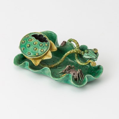 Lot 199 - A Chinese Famille Verte Biscuit Porcelain 'Lotus Leaf' Brush Washer