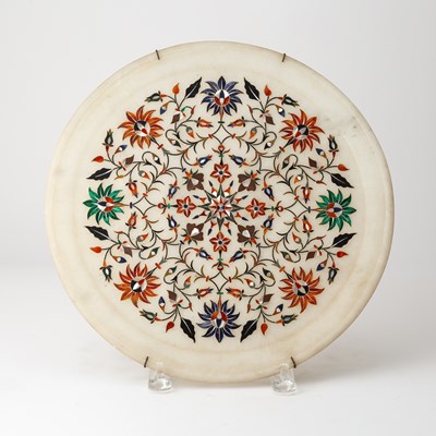 Lot 756 - An Indian Pietra Dura Marble Plaque