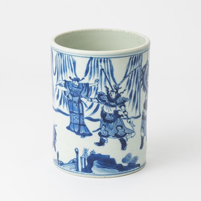 Lot 198 - A Chinese Blue and White Porcelain Brush Pot