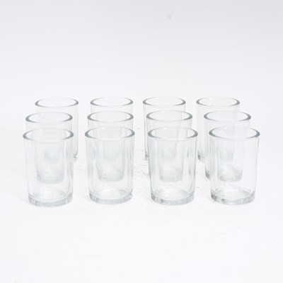 Lot 77 - Set of Twelve Glass Tumblers