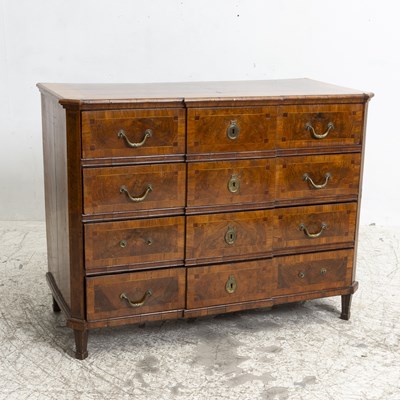 Lot 198 - Continental Chest of Drawers