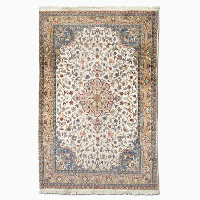 Lot 396 - Pakistan Tabriz Carpet