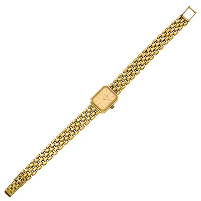 Lot 1020 - Baume & Mercier Lady's Gold Wristwatch