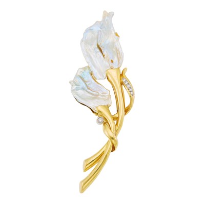 Lot 1036 - Kai-Yin Lo Gold, Baroque Freshwater Pearl and Diamond Brooch