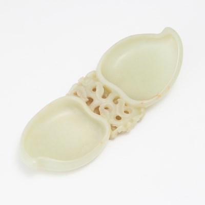 Lot 458 - A Chinese Celadon Jade Brush Washer