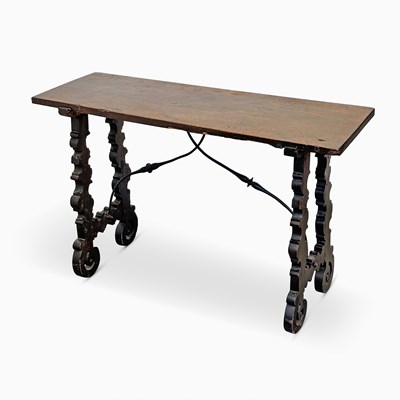 Lot 1107 - Baroque-style Walnut Hall Table