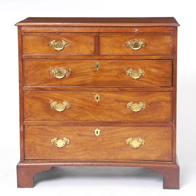 Lot 145 - George III Mahogany Bachelor's Chest of Drawers