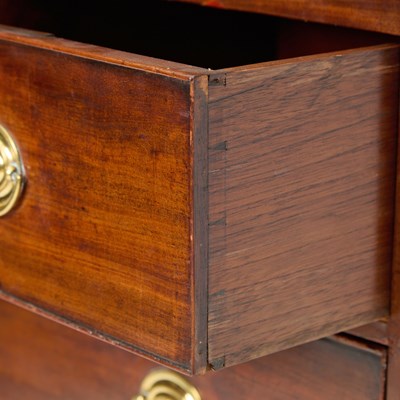 Lot 147 - George III Mahogany Chest of Drawers