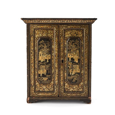 Lot 186 - Chinese Export Lacquer Table Top Cabinet