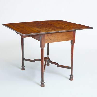 Lot 138 - George III Mahogany Pembroke Table
