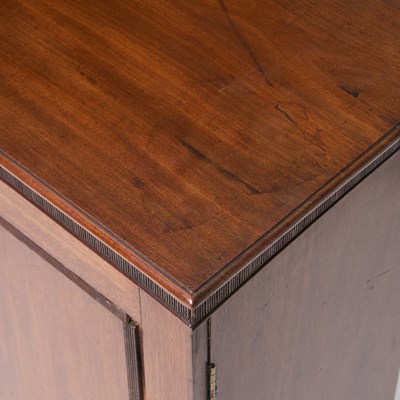 Lot 146 - George III Mahogany Cabinet
