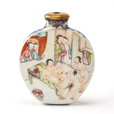 Lot 403a - A Chinese Enameled Porcelain Erotic Snuff Bottle