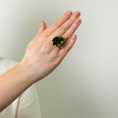 Lot 80 - Verdura Gold, Platinum, Peridot, Colored Diamond and Diamond Ring