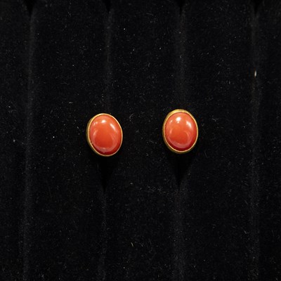 Lot 170 - Pair of 24KT Gold & Coral Earrings