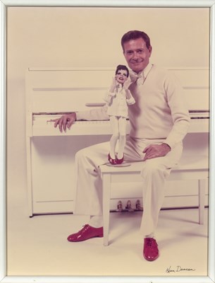 Lot 245 - Jerry Herman in Kenn Duncan's Red Shoes series devoted to the Wizard of Oz