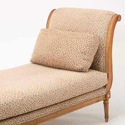 Lot 221 - Mack and Mabel Louis XVI Style Chaise Lounge