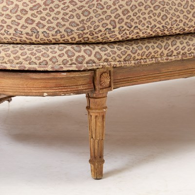Lot 221 - Mack and Mabel Louis XVI Style Chaise Lounge