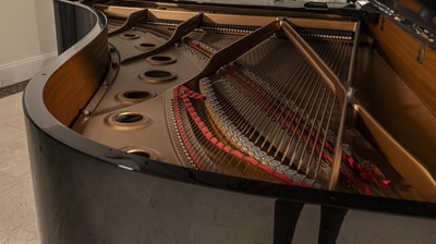 Lot 211 - Yamaha Model C7 Ebonized Grand Piano