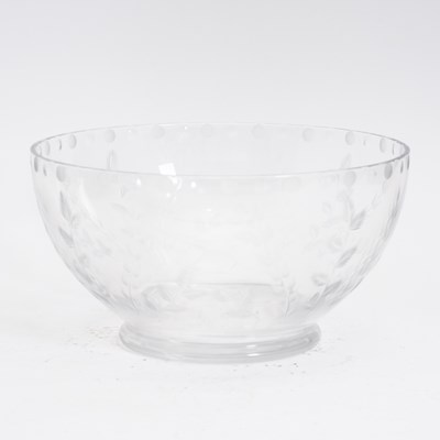 Lot 250 - William Yeoward Etched Glass Bowl