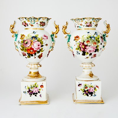 Lot 190 - Pair of English Gilt and Hand-Painted Painted Porcelain Garniture Vases on Pedestals