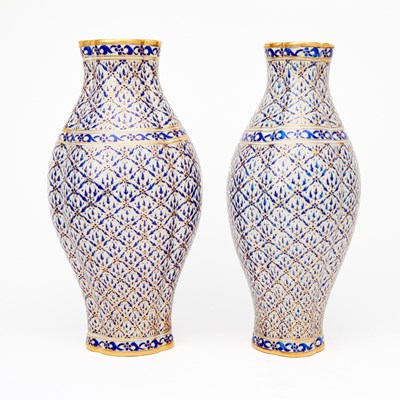 Lot 686 - Pair of Continental Gilt-Decorated Blue and White Quatrefoil Porcelain Vase