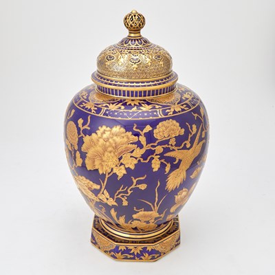 Lot 258 - Royal Crown Derby Gilt Decorated Cobalt Covered Vase