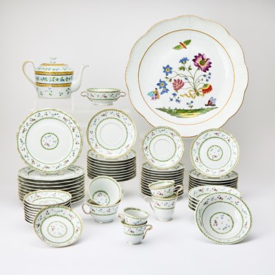 Lot 260 - Bernardaud Limoges Porcelain "Artois" Pattern Dinner Service