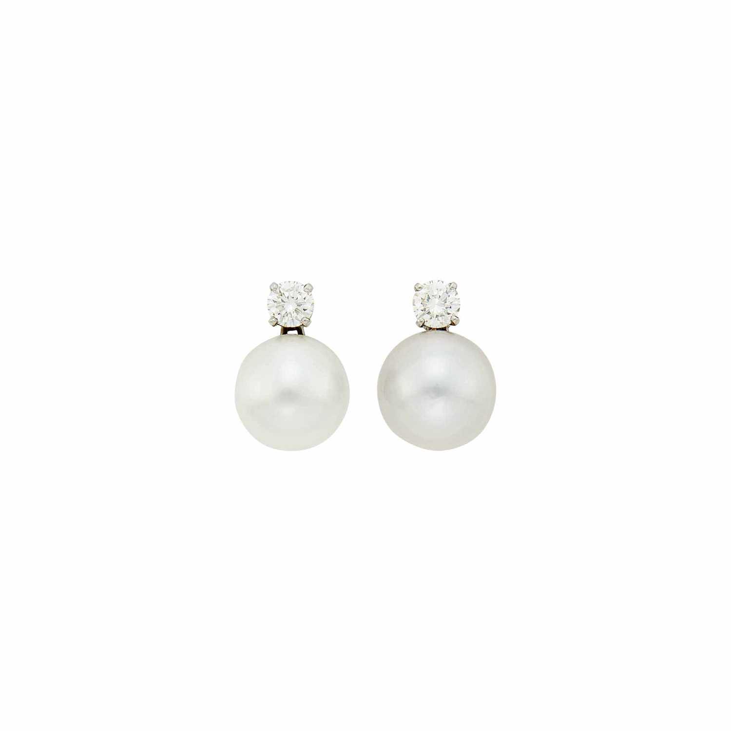 Lot 125 - Pair of White Gold, Cultured Pearl and Diamond Earclips