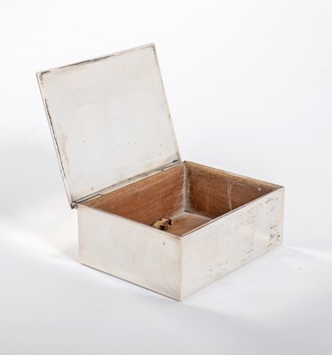 Lot 232 - Tiffany & Co. Sterling Silver Hello, Dolly! Cigarette Box