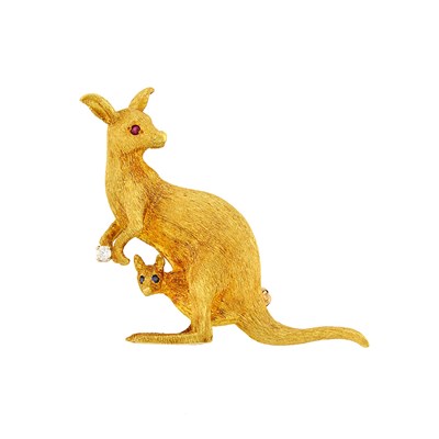 Lot 2026 - Gold and Diamond Kangaroo Brooch