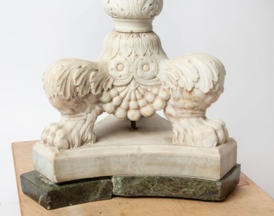 Lot 575 - Italian Grand Tour Carved Marble Twin-Handled Athenienne