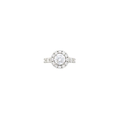 Lot 1169 - Platinum and Diamond Ring