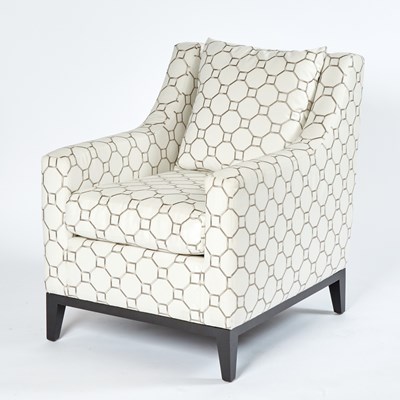 Lot 304 - Upholstered Club Chair