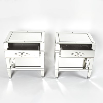 Lot 332 - Pair of Mirrored End Tables