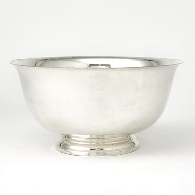 Lot 242 - S. Kirk & Son Sterling Silver Revere-Form Bowl