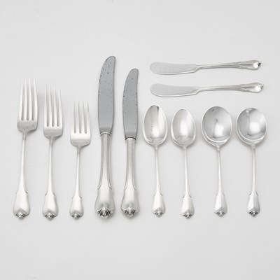 Lot 71 - Wallace Sterling Silver 'Grand Colonial' Pattern Partial Flatware Service
