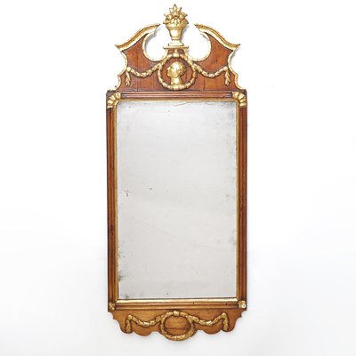 Lot 303 - Classical Giltwood and Mahogany Pier Mirror