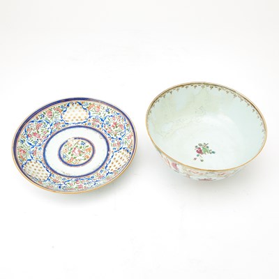 Lot 131 - A Chinese Export Enameled Porcelain Bowl