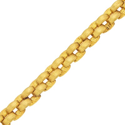 Lot 123 - Gold Link Bracelet