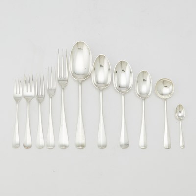 Lot 276 - James Robinson Sterling Silver “Queen Anne” Pattern Flatware Service