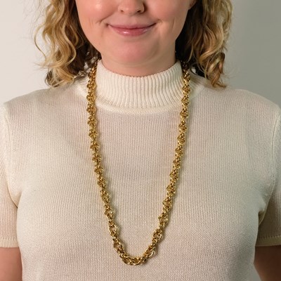 Lot 164 - Long Gold Circle Link Chain Necklace
