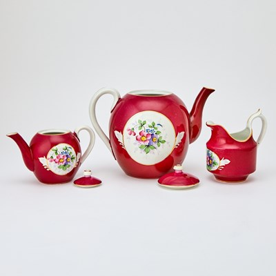 Lot 561 - Russian Porcelain Tea Service