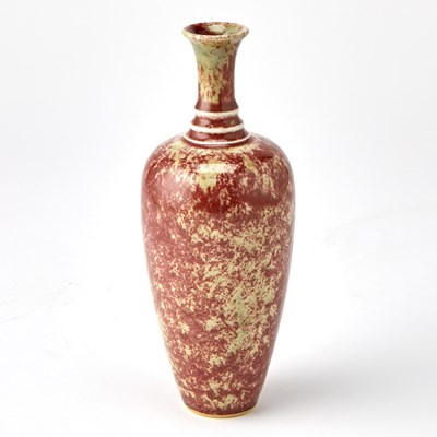 Lot 684 - A Chinese Peachbloom Glazed Vase